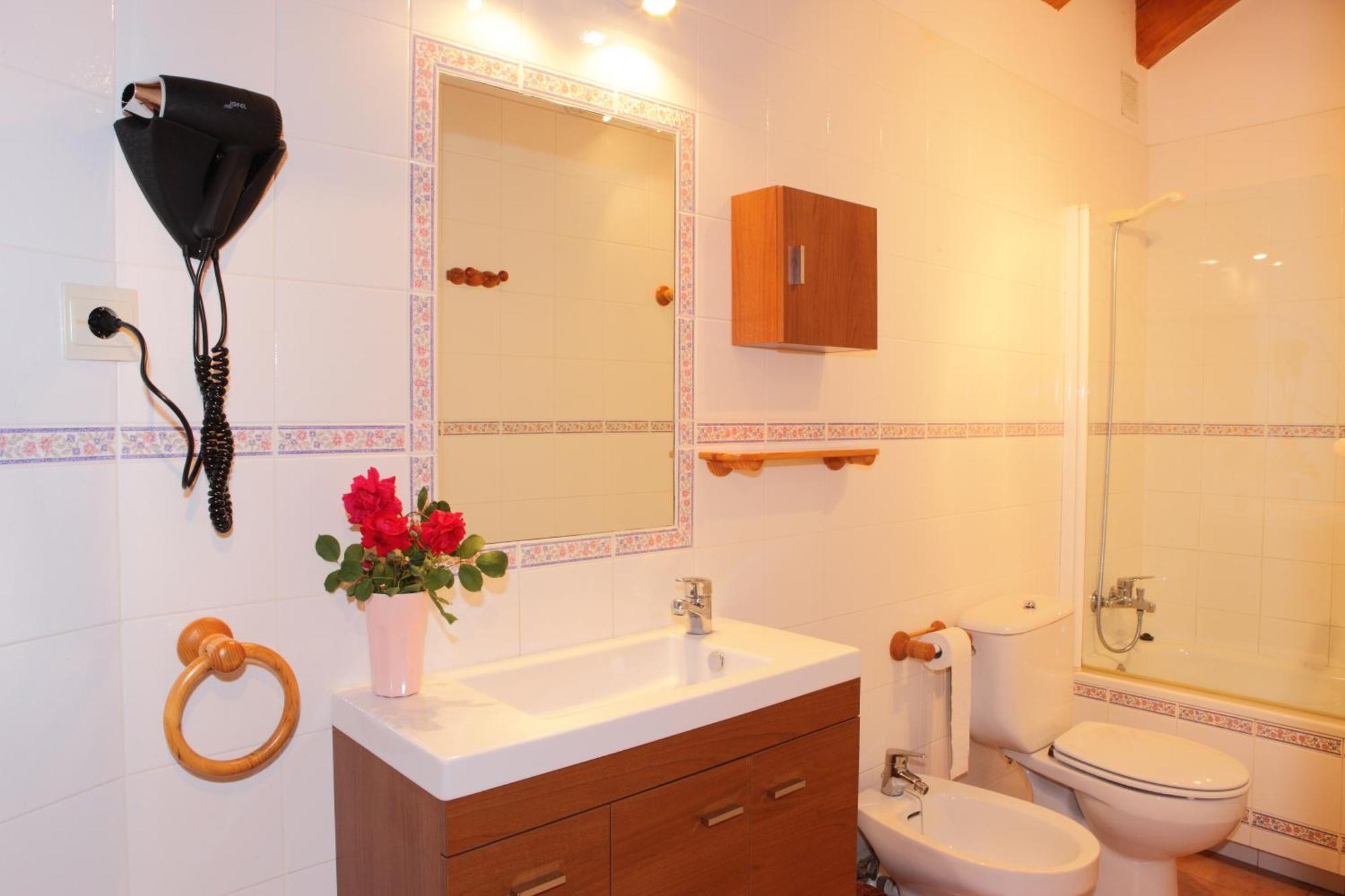 Apartamentos Alba Casa Alquesera Sahun Zewnętrze zdjęcie