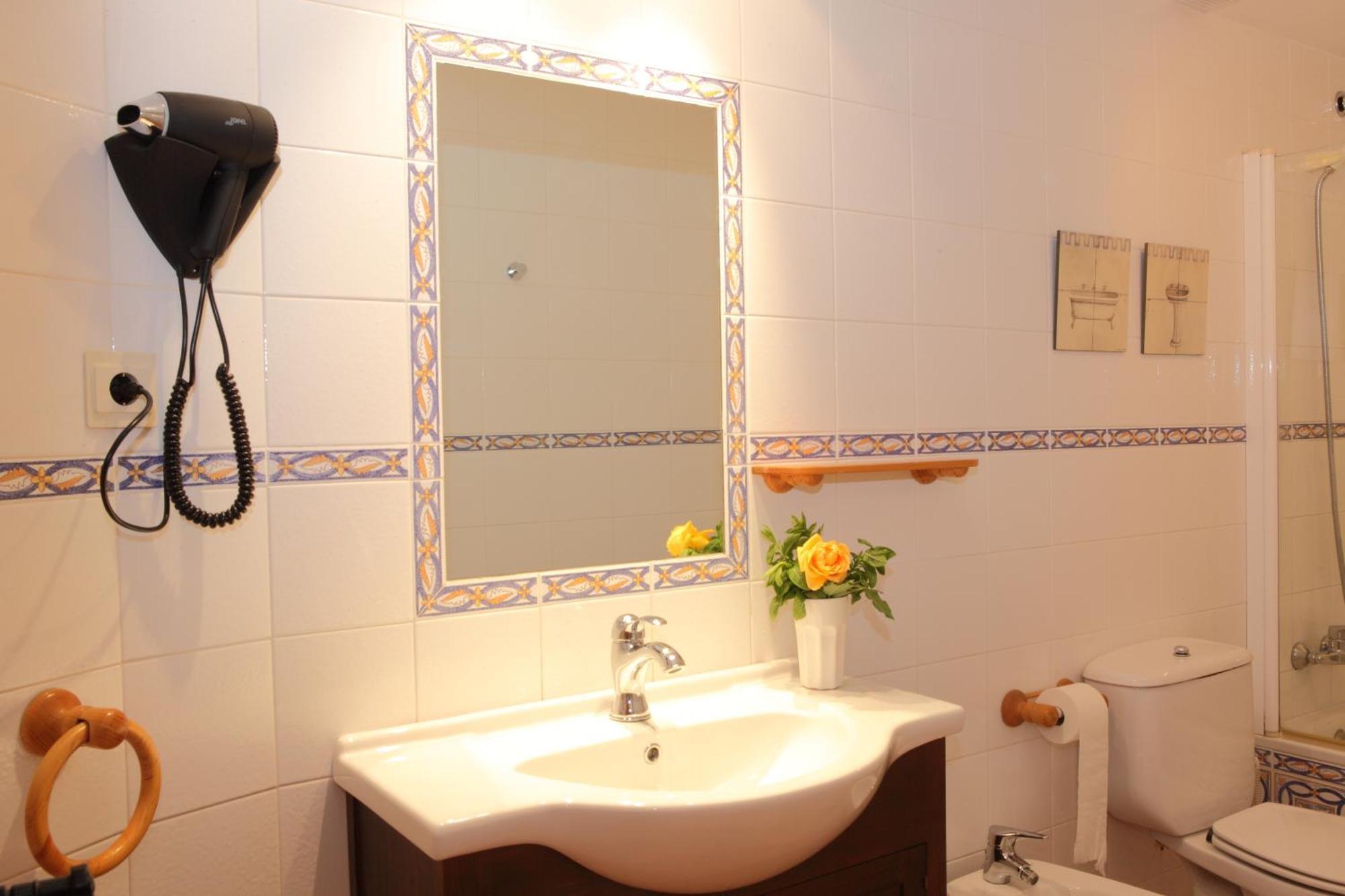 Apartamentos Alba Casa Alquesera Sahun Zewnętrze zdjęcie