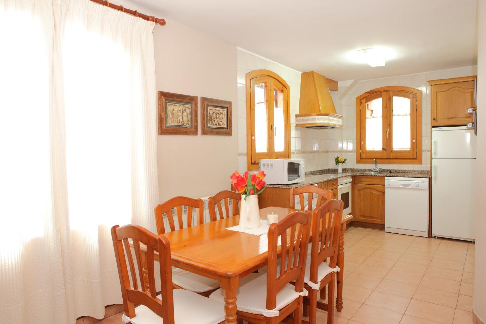 Apartamentos Alba Casa Alquesera Sahun Zewnętrze zdjęcie