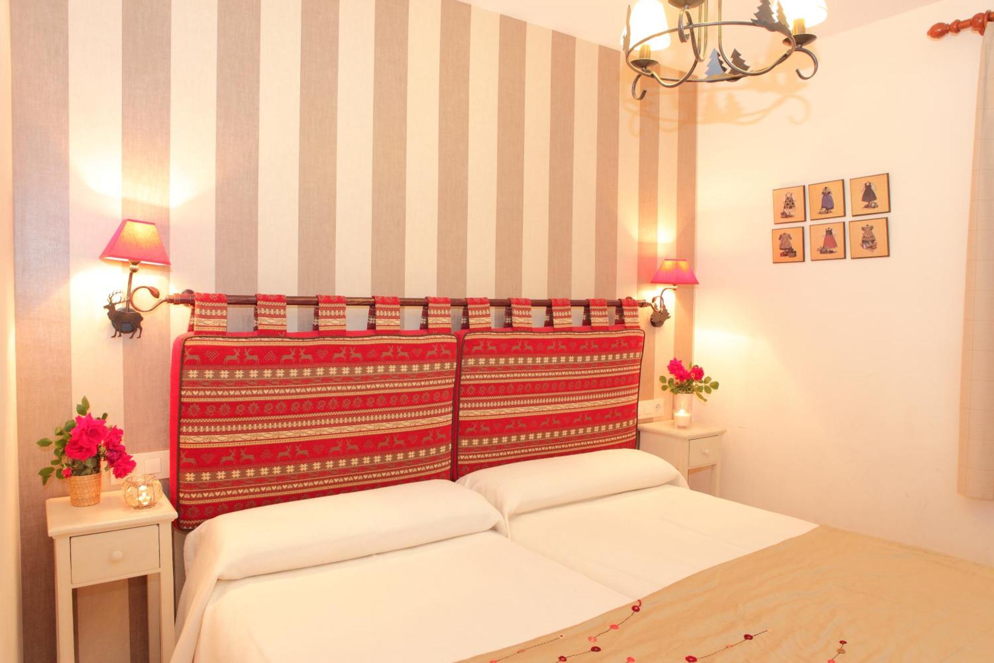 Apartamentos Alba Casa Alquesera Sahun Zewnętrze zdjęcie
