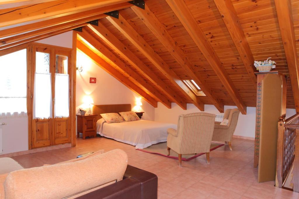 Apartamentos Alba Casa Alquesera Sahun Pokój zdjęcie